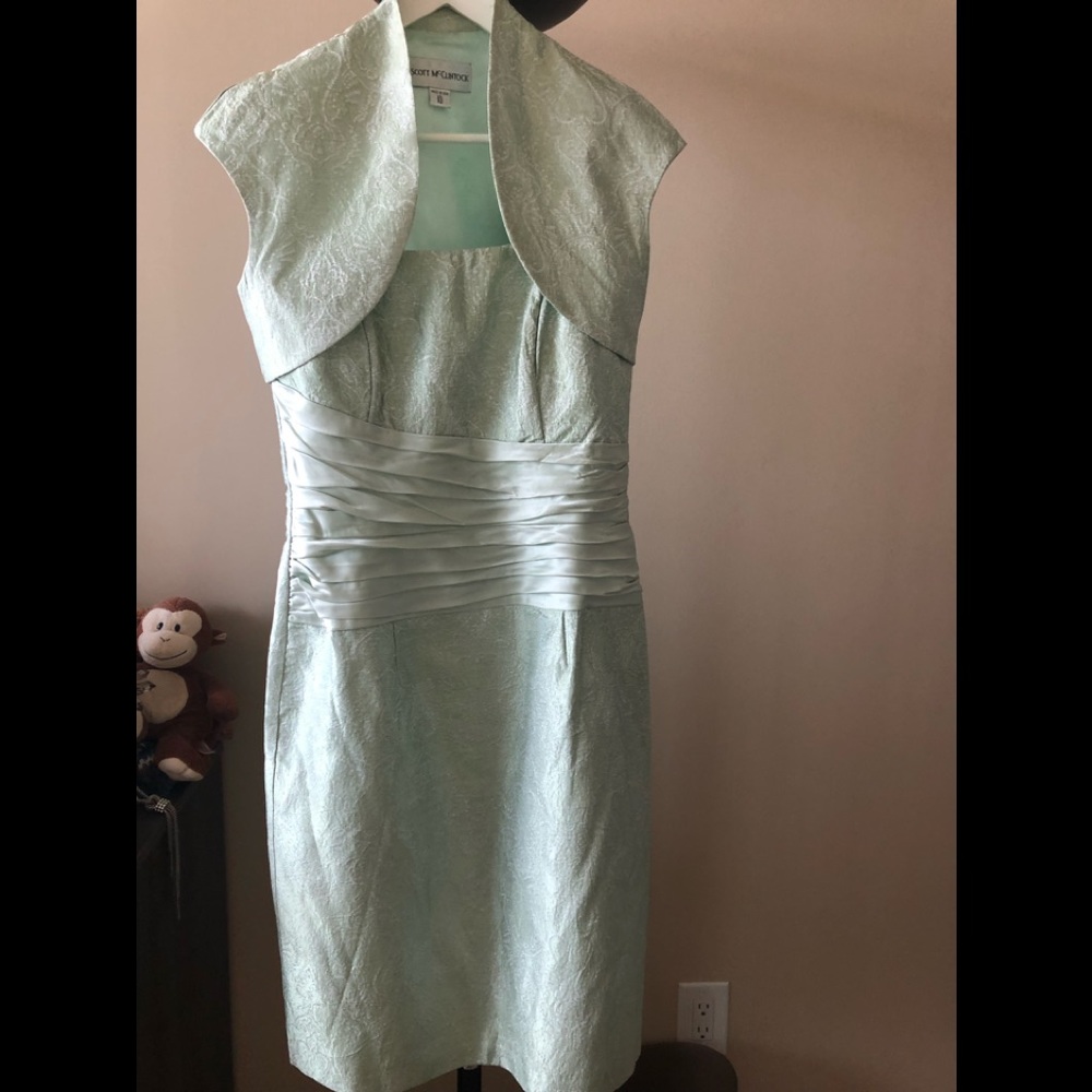 👗Designer Scott McClintock Dress with Tuxedo Waist in Mint Colour👗